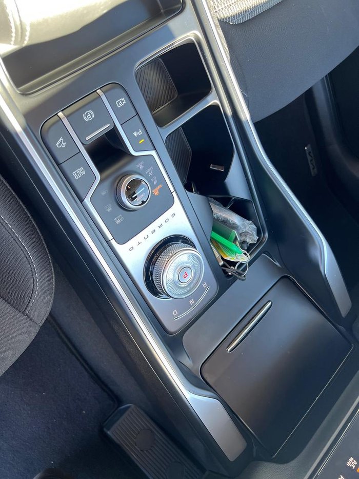 2025 Kia Sorento Sport