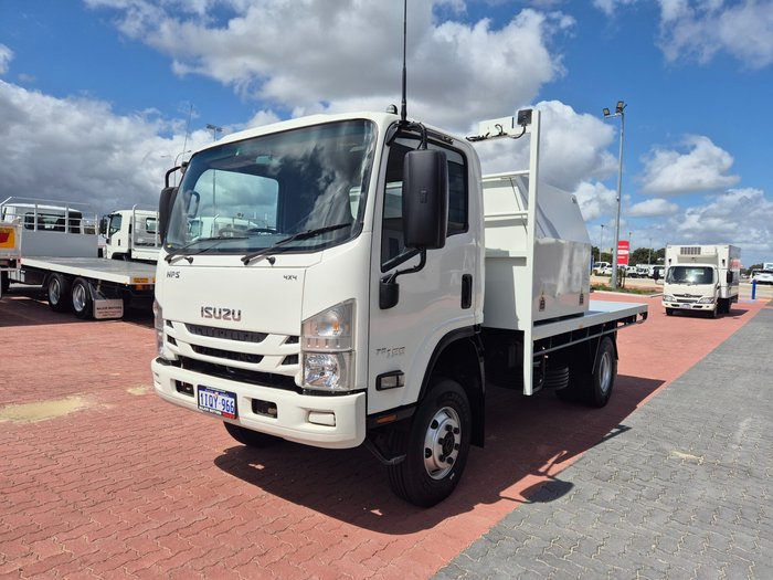 2016 Isuzu Trucks NPS 75/45-155 4x4 Tray and Boxes