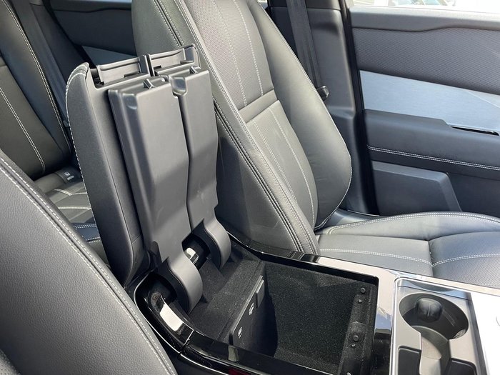 2023 Land Rover Range Rover Velar D300 Edition