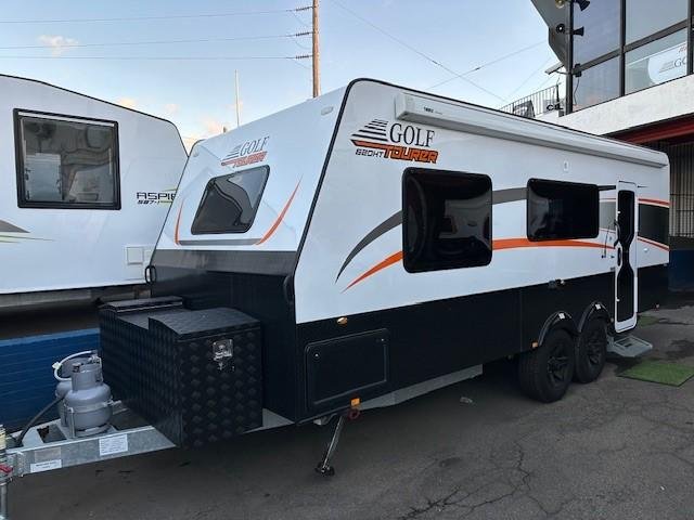 2027 Golf Tourer