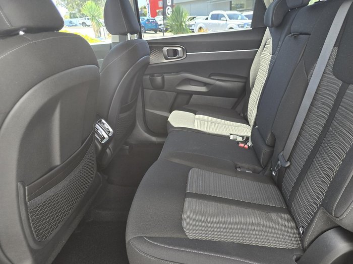 2024 Kia Sorento Sport