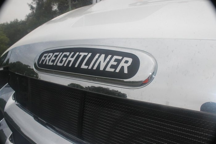 2024 Freightliner Cascadia 116 White