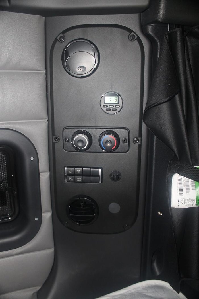 2024 Freightliner Cascadia 116 White