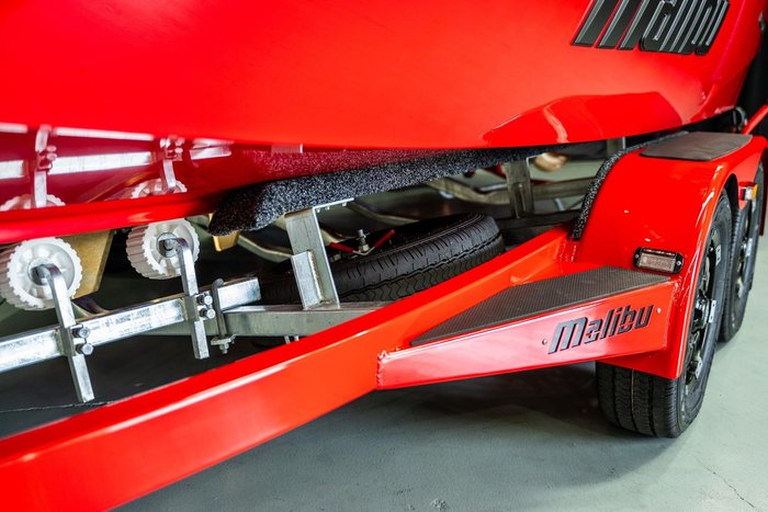 2025 Malibu Response TXi Open Bow