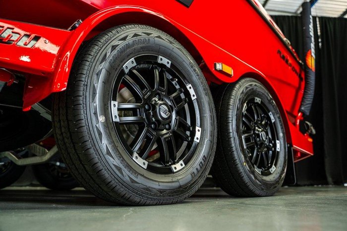 2025 Malibu Response TXi Open Bow