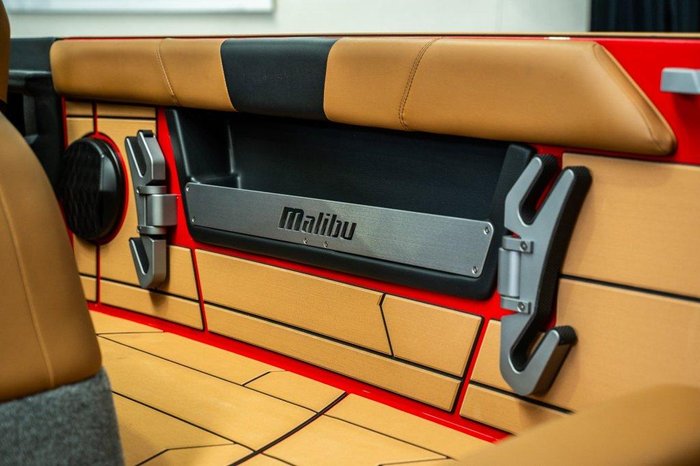 2025 Malibu Response TXi Open Bow