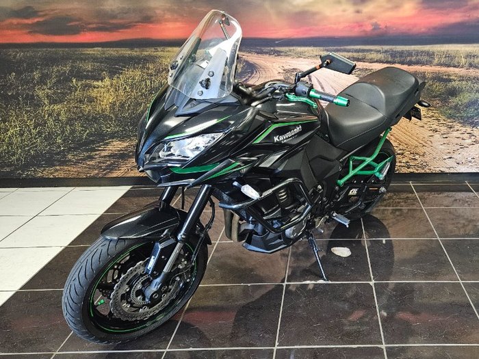 2017 Kawasaki VERSYS 1000 (KLZ1000) BLACK