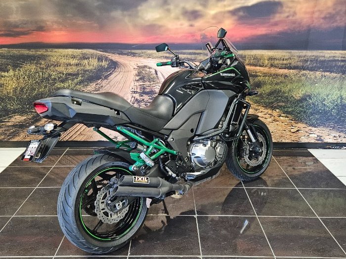 2017 Kawasaki VERSYS 1000 (KLZ1000) BLACK