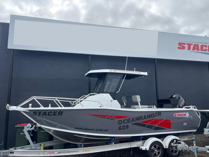 2025 Stacer 659 Ocean Ranger Centre Cab HT