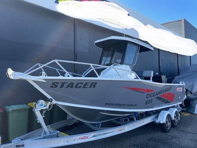 2025 Stacer 659 Ocean Ranger Centre Cab HT