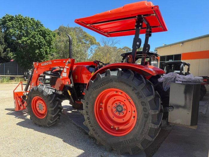 2024 Kubota M7040suhd