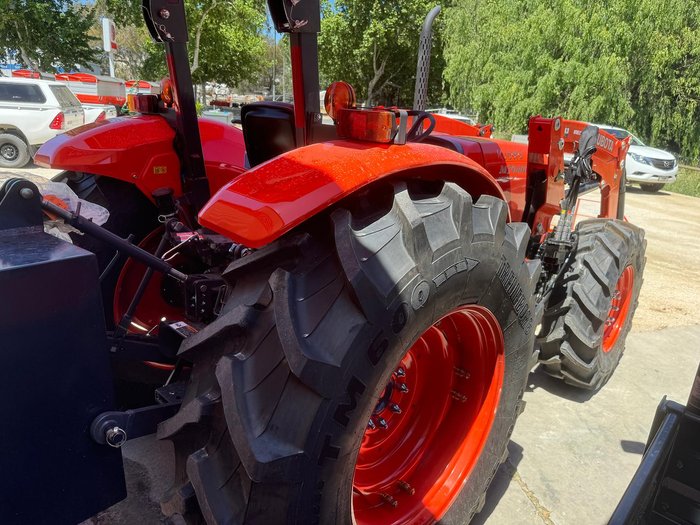 2024 Kubota M7040suhd