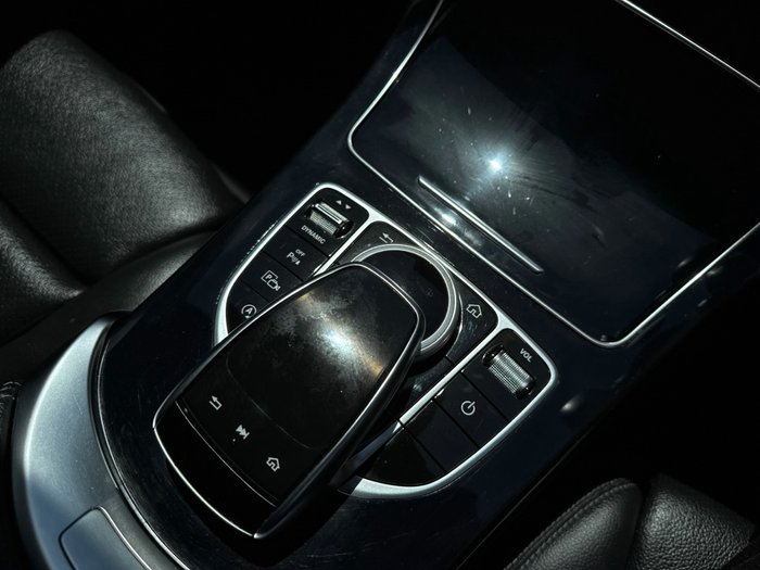 2020 Mercedes-Benz C-Class C200