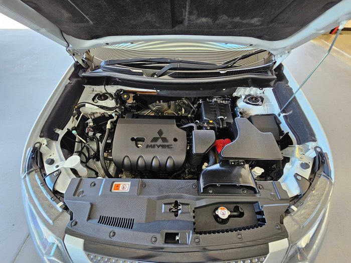 2019 MITSUBISHI OUTLANDER LS 7 SEAT AWD