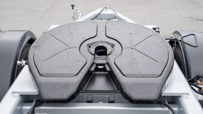 2026 Krueger Rt Dolly Silver