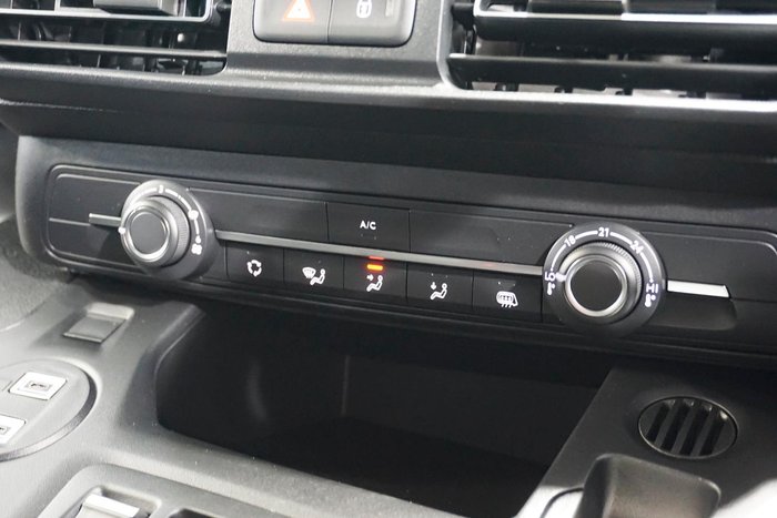 2024 Peugeot Partner Pro