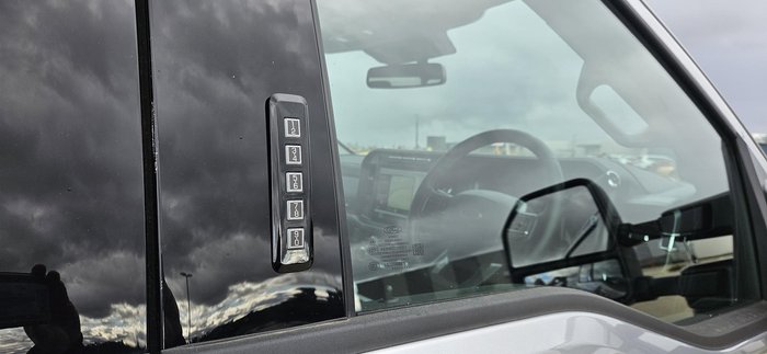 2023 Ford F350 Lariat