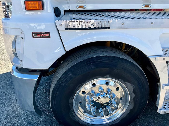 2013 Kenworth K200 Low Klm 501000 E5 Light Use Hist $145000+Gst 7834 Hours KENWORTH K200 AERODYNE WHITE