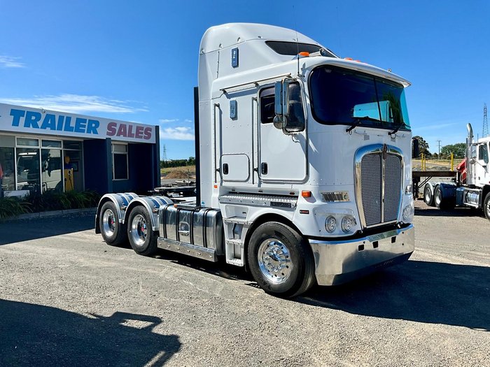 2013 Kenworth K200 Low Klm 501000 E5 Light Use Hist $145000+Gst 7834 Hours KENWORTH K200 AERODYNE WHITE