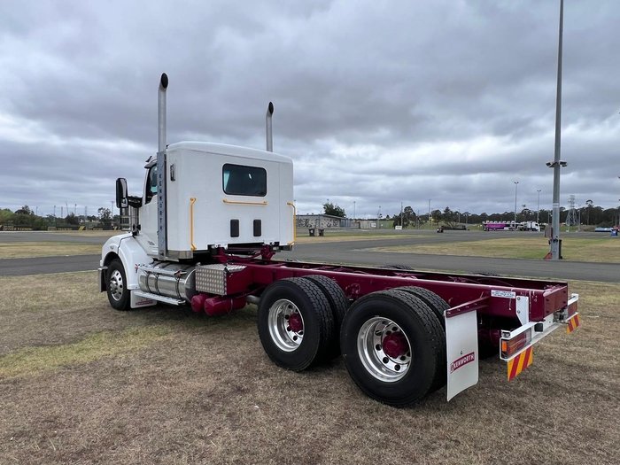 2024 Kenworth T610 Series T610SAR White