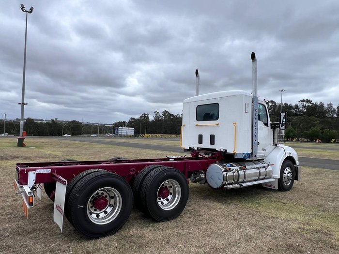 2024 Kenworth T610 Series T610SAR White