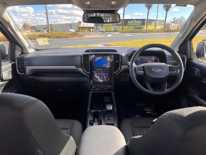 2024 Ford Everest Ambiente