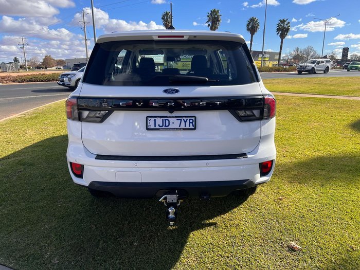 2024 Ford Everest Ambiente