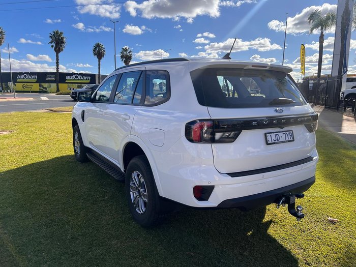 2024 Ford Everest Ambiente