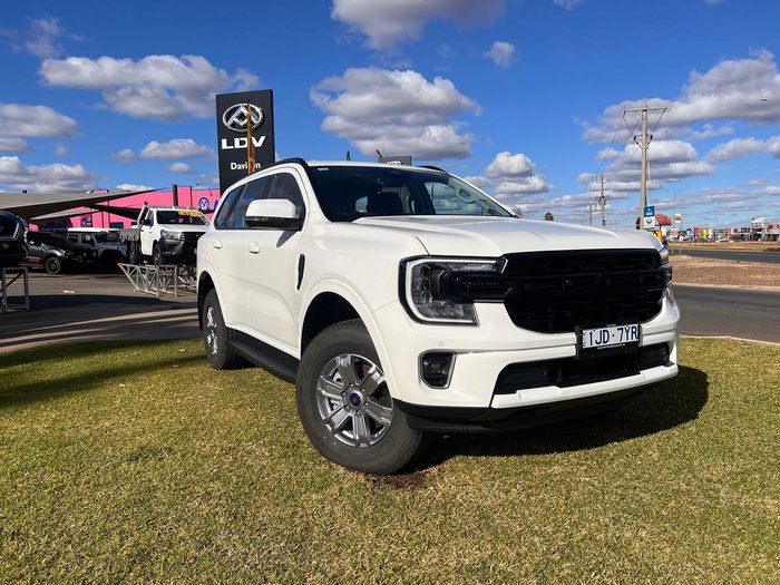 2024 Ford Everest Ambiente