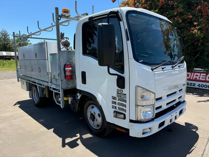 2014 Isuzu Nls 200 WHITE