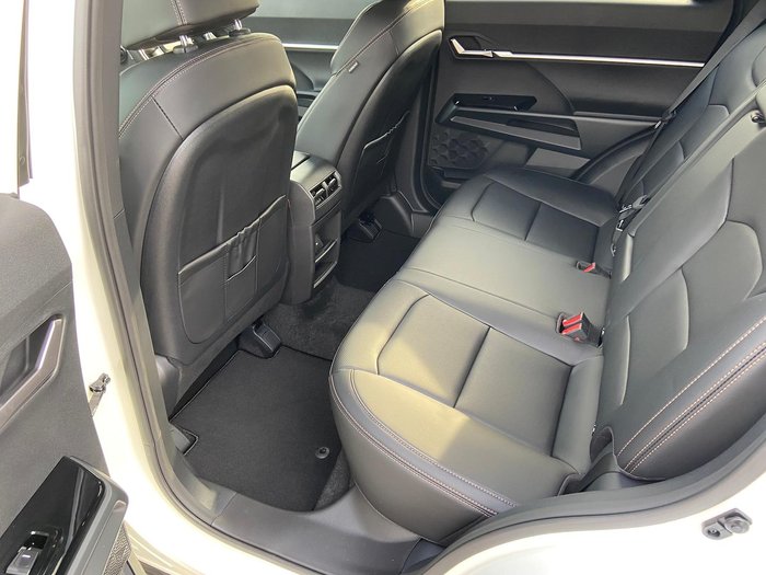 2024 KGM SsangYong Torres Adventure J116 MY25 Grand White