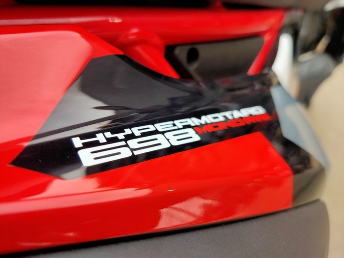 2024 DUCATI HYPERMOTARD 698 MONO RVE DUAL PURPOSE GRAFFITI