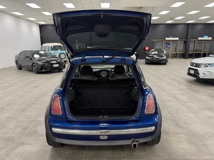 2003 MINI Hatch Cooper