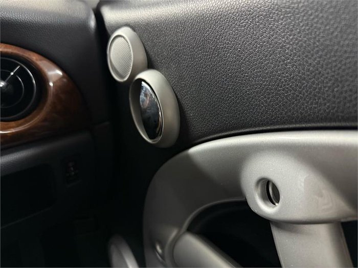 2003 MINI Hatch Cooper