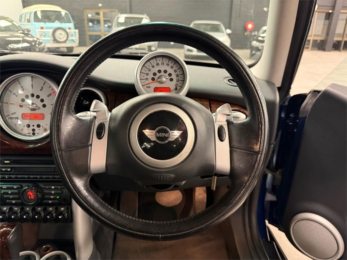 2003 MINI Hatch Cooper