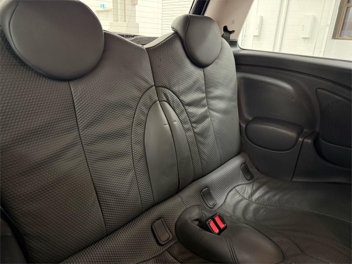 2003 MINI Hatch Cooper