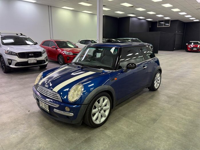 2003 MINI Hatch