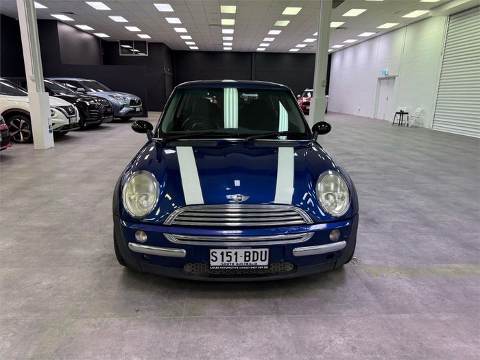 2003 MINI Hatch Cooper