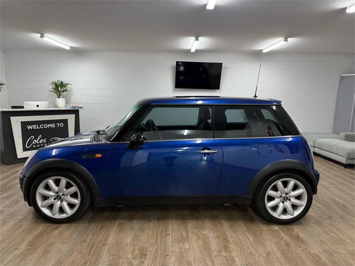 2003 MINI Hatch Cooper