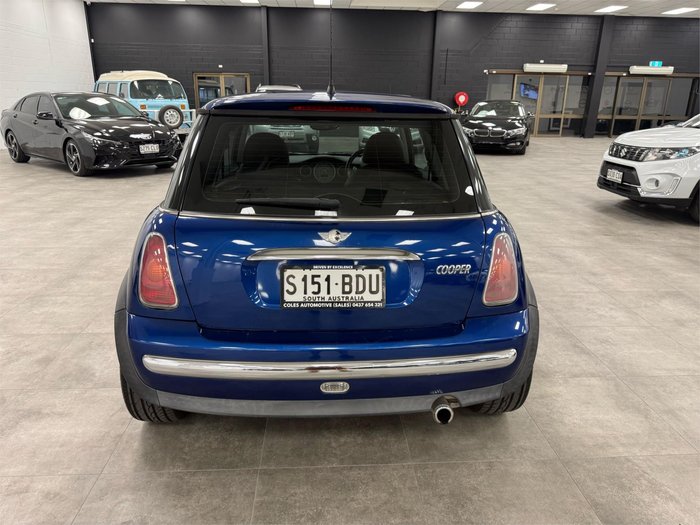 2003 MINI Hatch Cooper