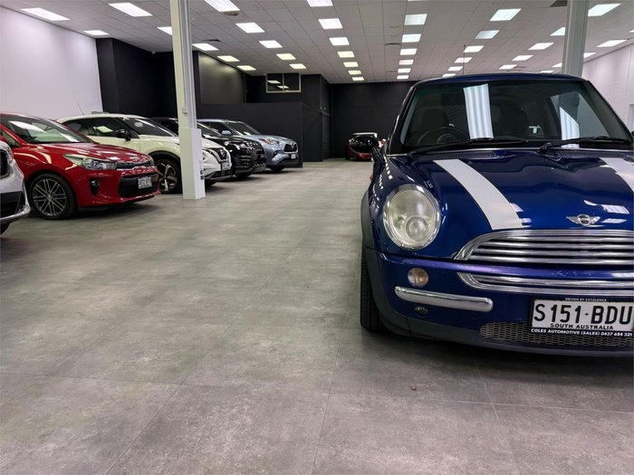 2003 MINI Hatch Cooper