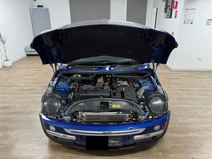 2003 MINI Hatch Cooper