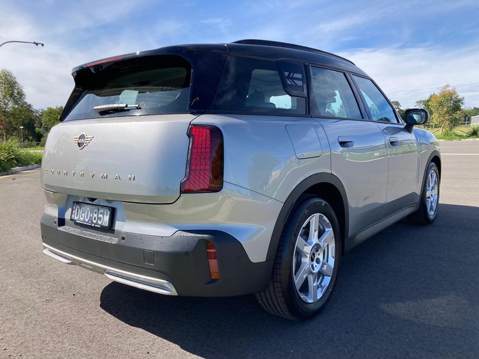 2024 MINI Countryman E Classic
