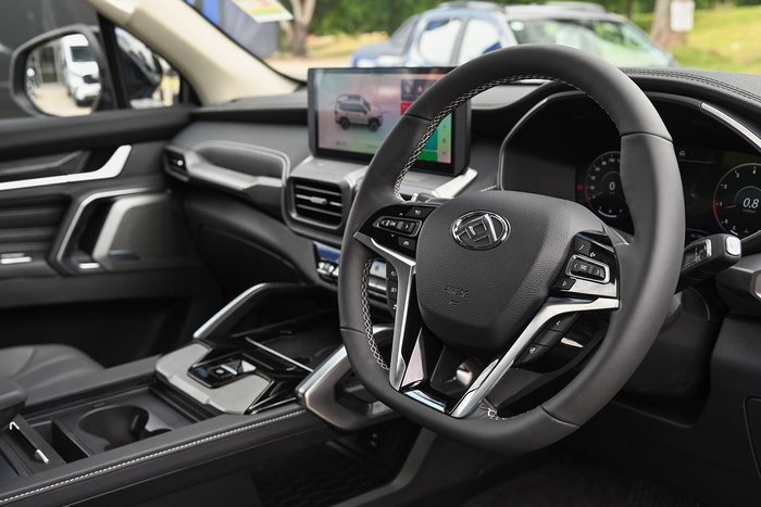 2024 LDV D90 Executive
