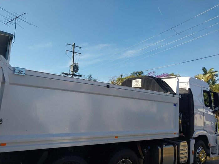 2021 Hyundai Xcient Tip Truck White