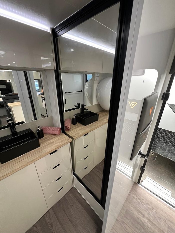 2024 My Dream RV Dream Catcher 20Ft Off Road Couple Ensuite Van