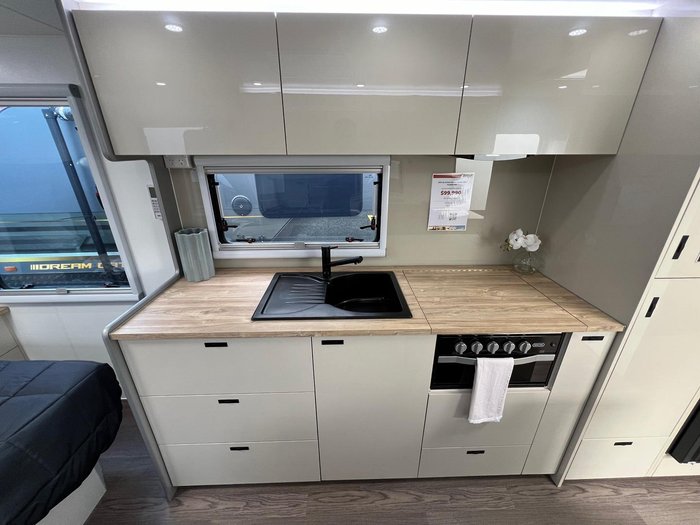 2024 My Dream RV Dream Catcher 20Ft Off Road Couple Ensuite Van