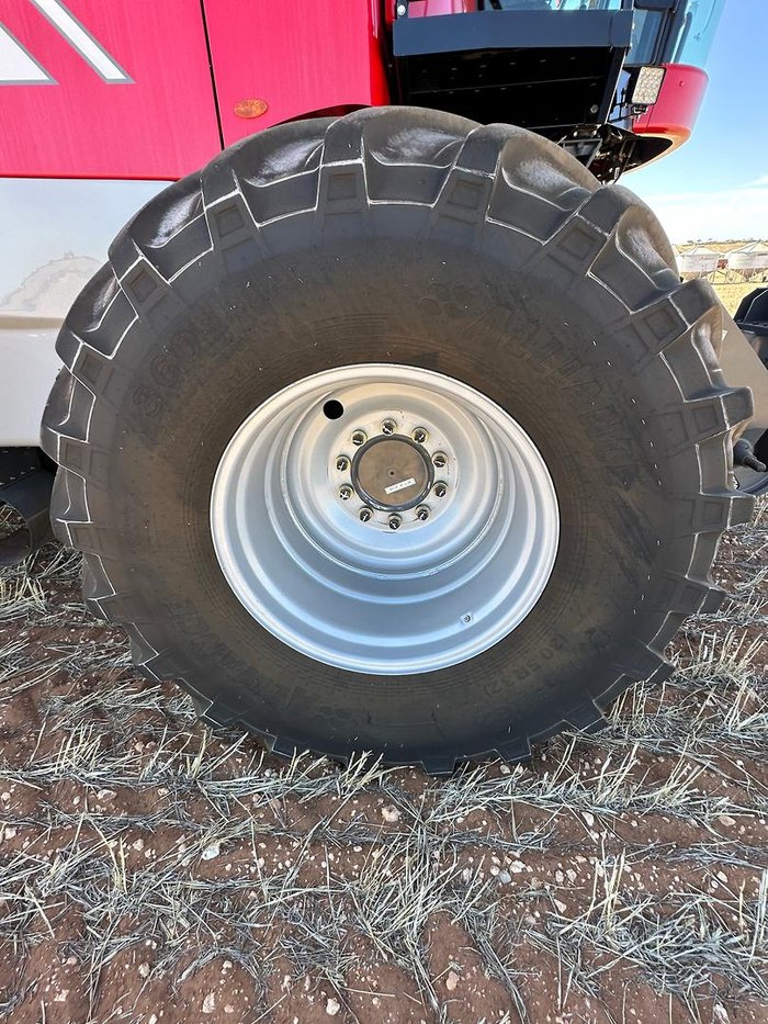 2009 Massey Ferguson 9795