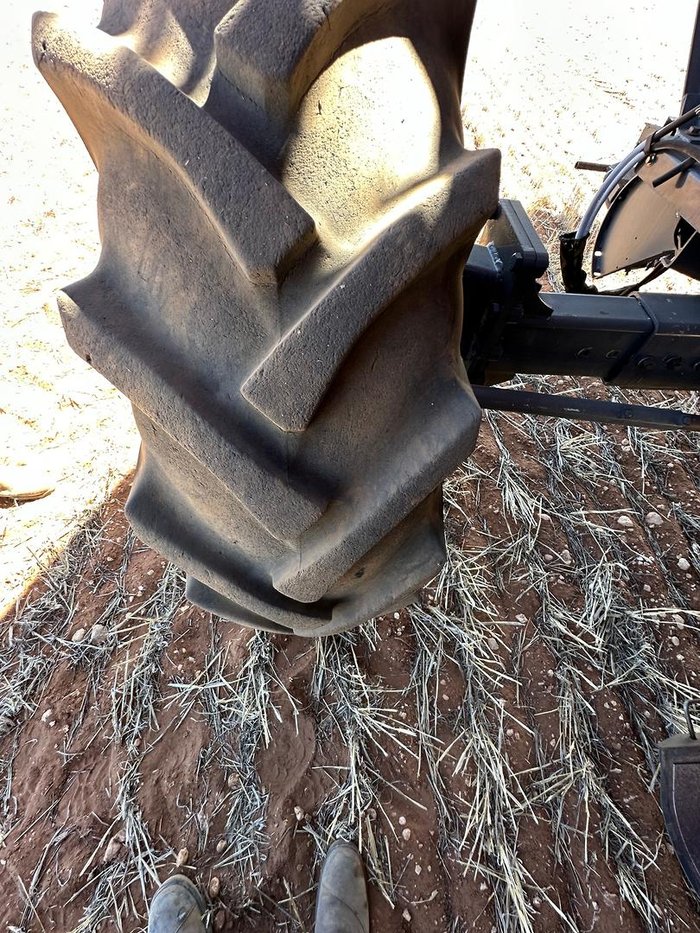 2009 Massey Ferguson 9795