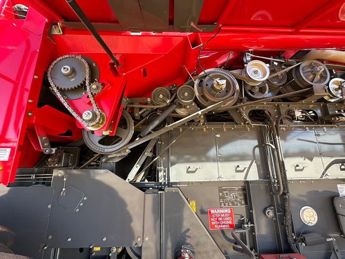 2009 Massey Ferguson 9795